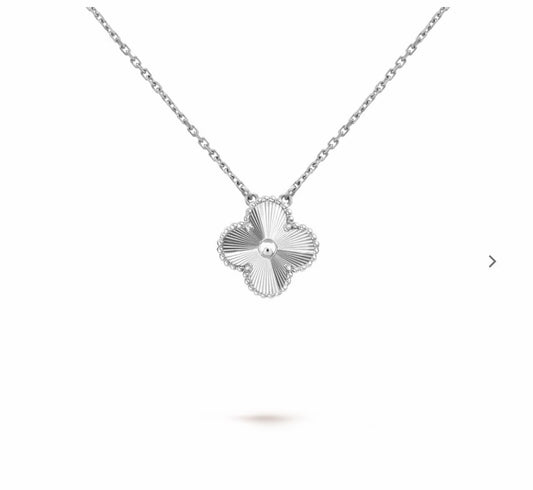 Minimalist collection: Modern  silver Four-leaf-clover  Necklace